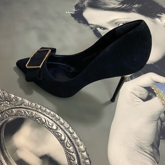 Heels.Size - 230. EUR- 36.Measurement shown in the picture in CMS - Picture 10 of 16